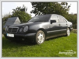 Mercedes E 200 W124