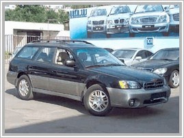 Subaru Legacy 3.0 MT