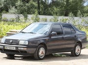 Volkswagen Vento 1.8